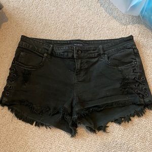 billabong black denim jean shorts lace up size 29